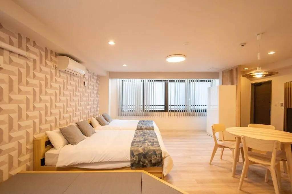 Apartment 浅草禅心居202室 浅草駅徒歩15分 2024年4月ニューオープン 43平米丸貸し切り ダブルベット2台と畳敷き布団2組 家庭式用品設備完備 Tokyo Japan